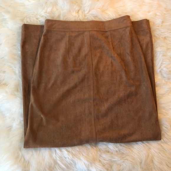 Suede Maxi Skirt - Picture 4 of 4